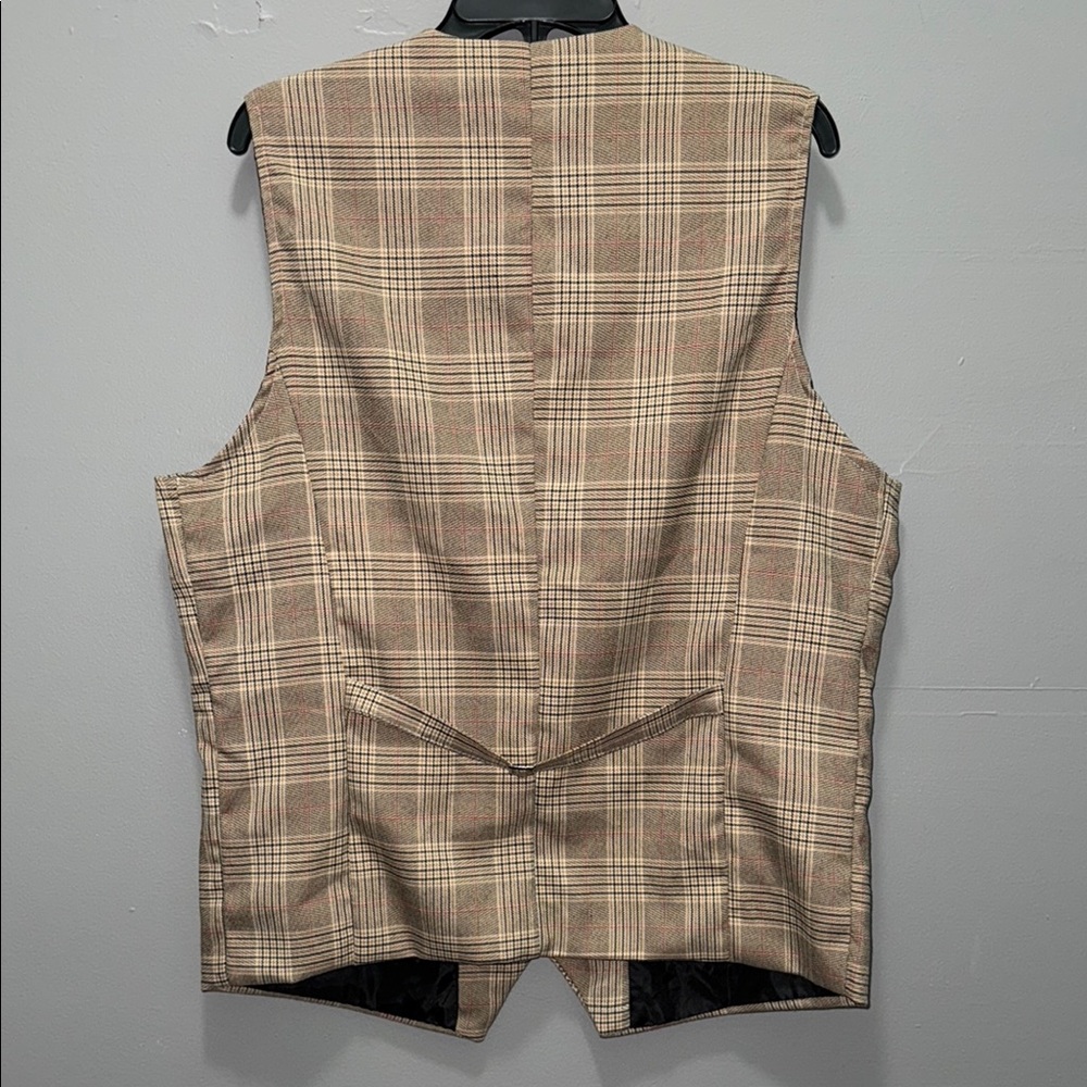 WHATLEES Men’s Plaid Suit Vest - Khaki/Brown Check - Size XL - Picture 3 of 7
